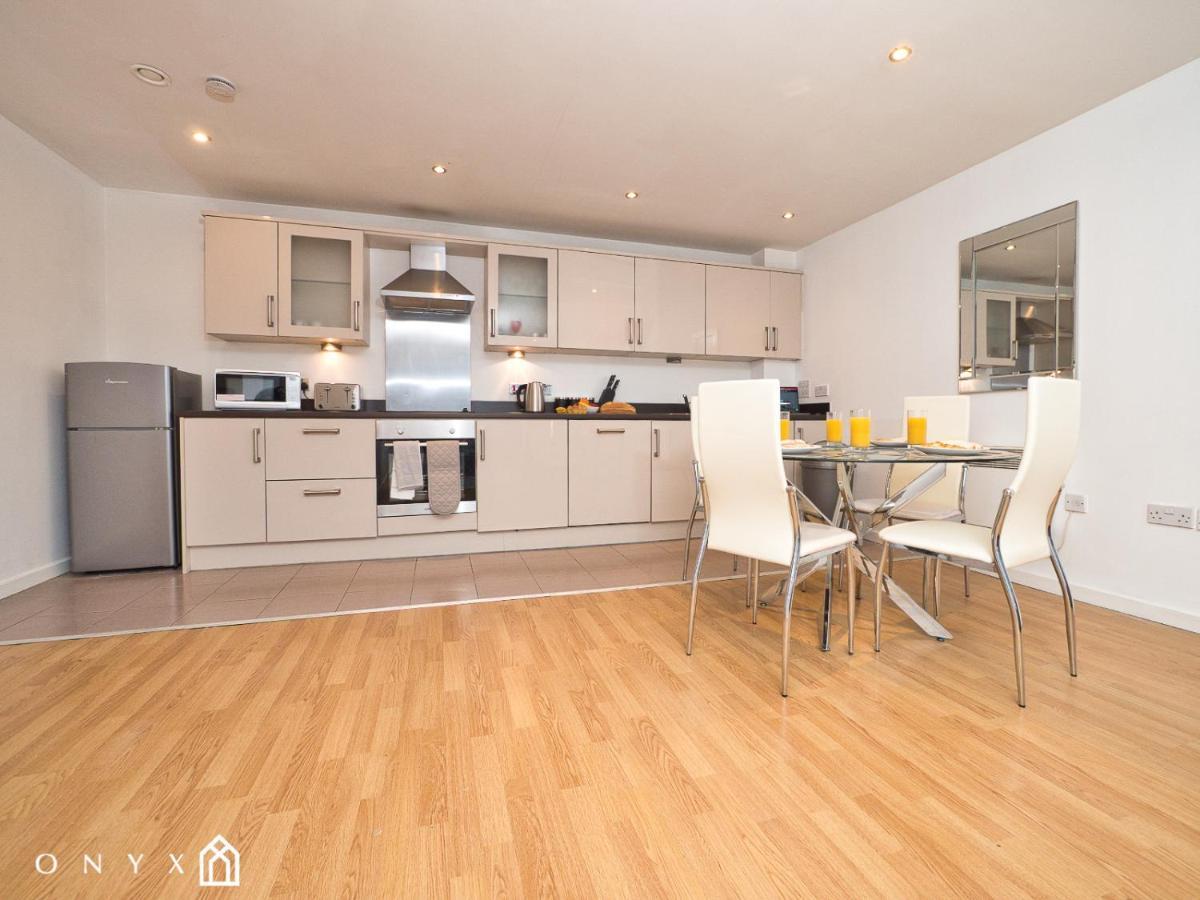 Onyx Bullring Stunning Large Spacious City Centre Apartment 버밍엄 외부 사진