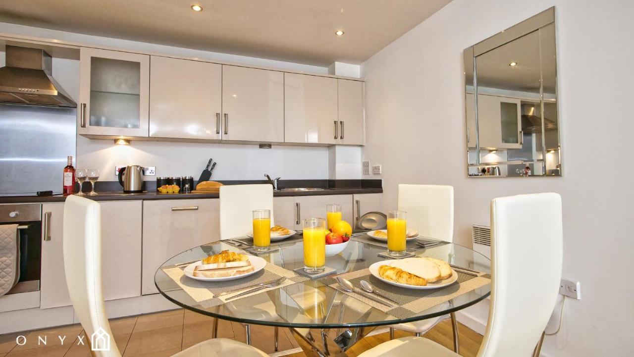 Onyx Bullring Stunning Large Spacious City Centre Apartment 버밍엄 외부 사진